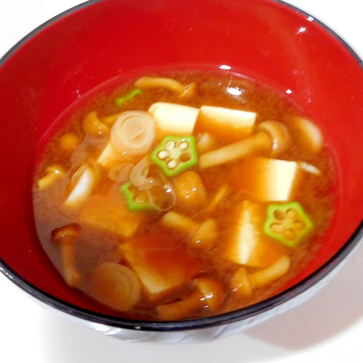 八丁味噌でなめこ汁 レシピ 作り方 By めんか 楽天レシピ